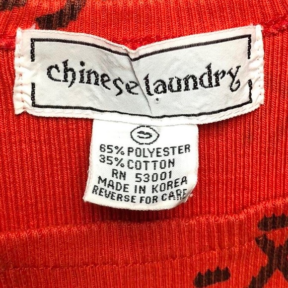 Unique Red Patterned Ribbed 70s Tank Top!! - Picture 4 of 4